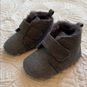 Baby shoes